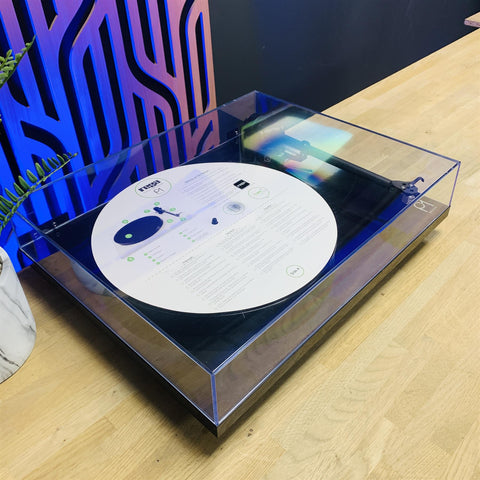 Rega P1 Planar One Turntable With Rega Carbon Cartridge & Stylus