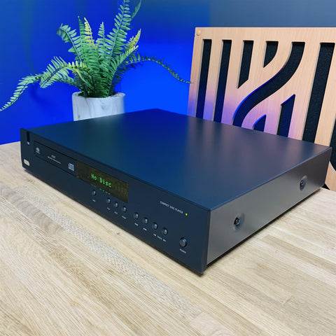 Arcam FMJ CD37 24 Bit SACD CD Player