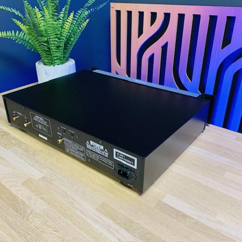 Rotel RCD-1072 Premium HD CD Player
