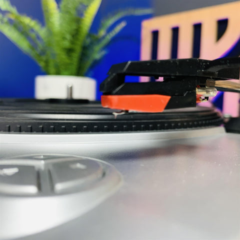 House of Technology USB Turntable