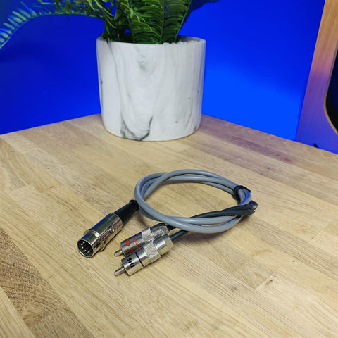 Chord Company Chrysalis Interconnect Cable 5 pin Din to 2 x RCA 0.9m