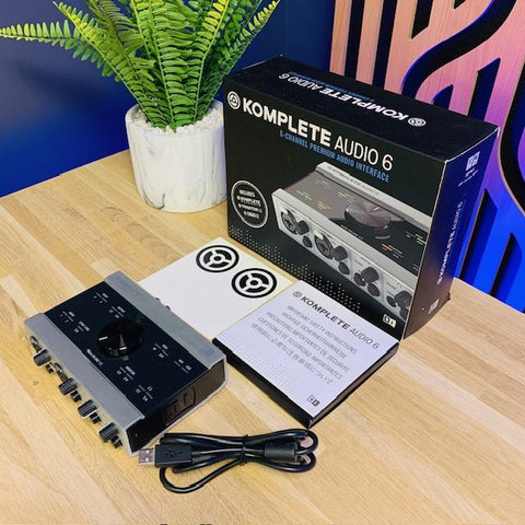 Native Instruments Komplete Audio 6