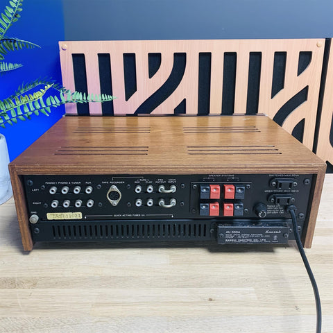 Sansui AU-555A Solid State Stereo Amplifier