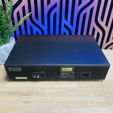 Technics SL-PG520A CD Player With Remote Control