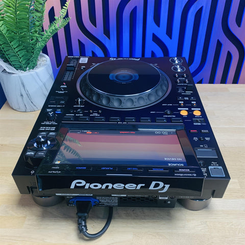 Pioneer DJ CDJ-3000 Professional DJ Multi Player