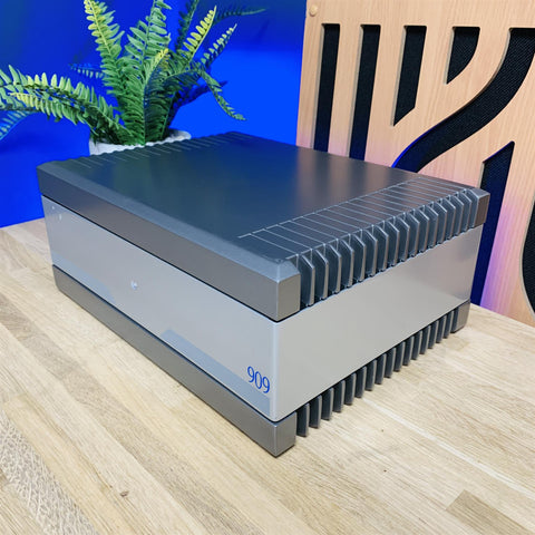 QUAD 909 Power Amplifier Chassis