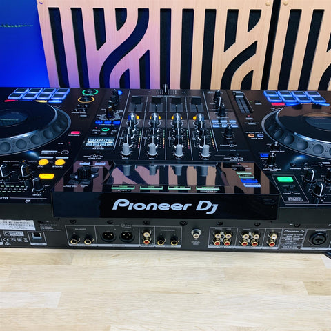 Pioneer XDJ-XZ All In One Professional 4 Channel DJ Mixer Controller