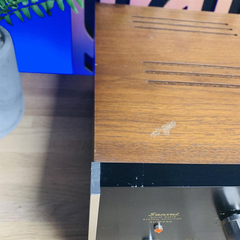 Sansui AU-555A Solid State Stereo Amplifier