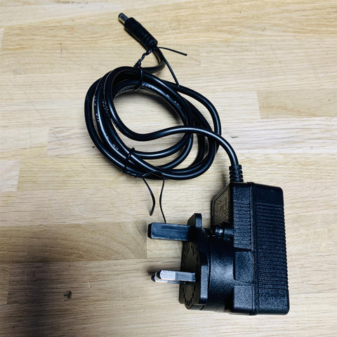 English Electric 8 Switch Audio Grade 8 Port Gigabit Streaming Switch