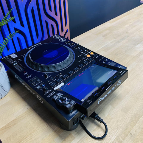 Pioneer DJ CDJ-3000 Professional DJ Multi Player