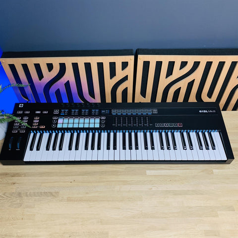 Novation Launchkey 61 MK3 MIDI Controller