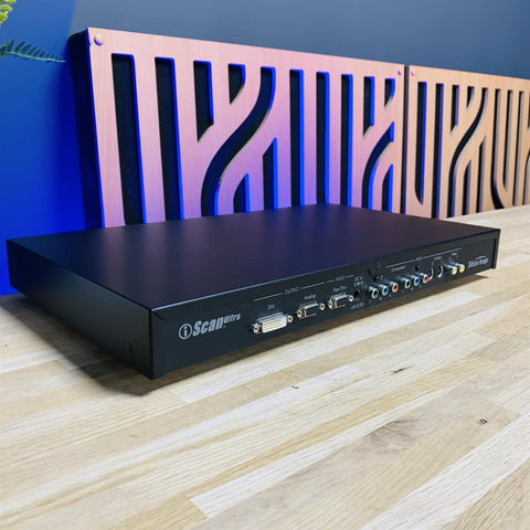 Silicon Image DVDO iScan Ultra Video Processor w/ Remote and Cables