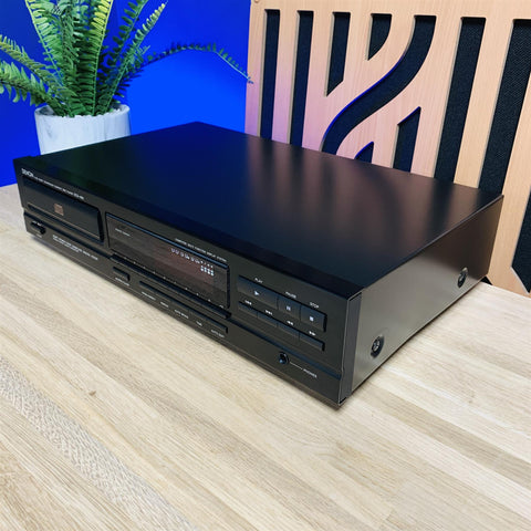 Denon DCD-480 Compact Disc Player