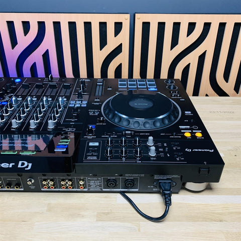 Pioneer XDJ-XZ All In One Professional 4 Channel DJ Mixer Controller