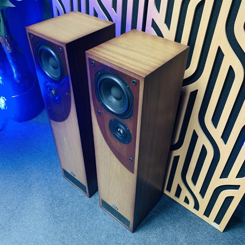 Castle Acoustics Chester Transmission Line Floor Standing Loudspeakers