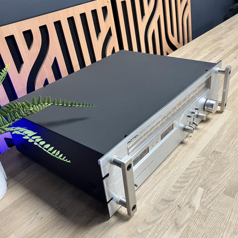 Rotel RT-2000 Stereo Quartz PLL AM/FM Tuner