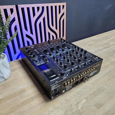 Reloop RMX60 4 Channel DJ Mixer