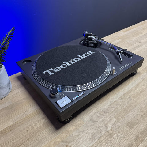 Technics SL1210mk2 With Ortofon Concorde MkII Mix