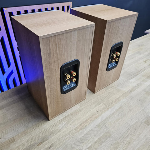 Bowers & Wilkins DM601 S3 Speakers (Pair)