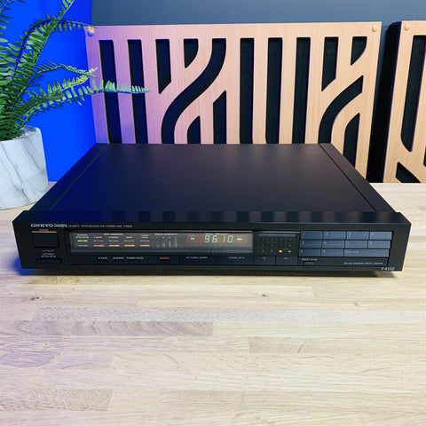 Onkyo T-4150 Integra Quartz Synthesized FM/AM Tuner