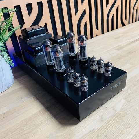 Trilogy 948 Stereo Valve Amplifier
