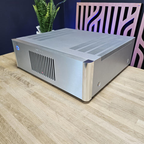 Rotel RB1582 Power Amplifier