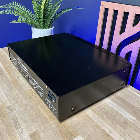 Marantz NA8005 USB DAC Network Audio Player