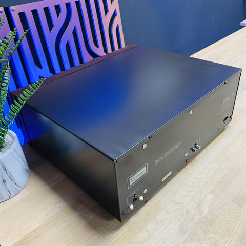 Technics SL-MC7 High-End 110 CD Changer with Original Remote Control