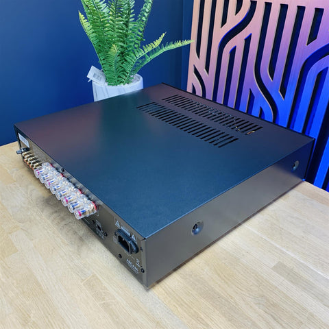 Arcam FMJ A39 Stereo Integrated Amplifier Inc Remote