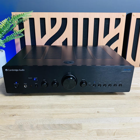 Cambridge Audio Azur 651A Stereo Integrated Amplifier