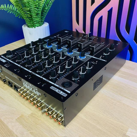 Reloop RMX 44 BT Mixer