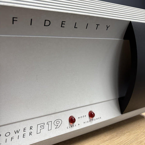 Musical fidelity F19 Power Amplifier