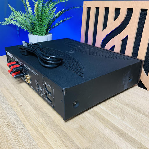 Arcam Alpha 10 Power Amplifier