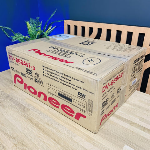 Pioneer DV-868AVi-S Universal Player