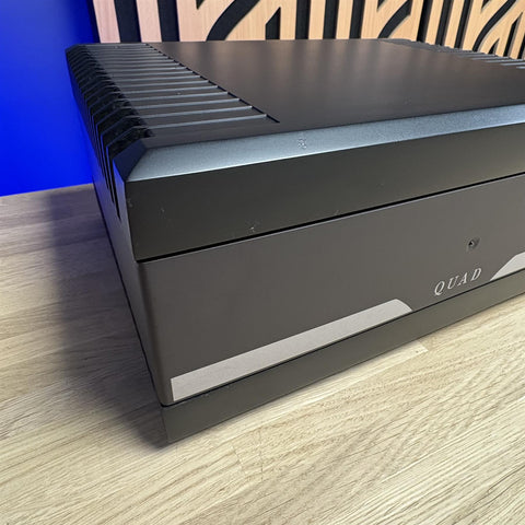 Quad 909 Power Amplifier
