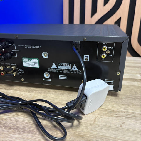 NAD C340 Integrated Amplifier With Remote