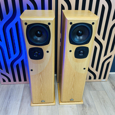 Castle Severn 2 Floor Standing Loudspeakers (Pair)