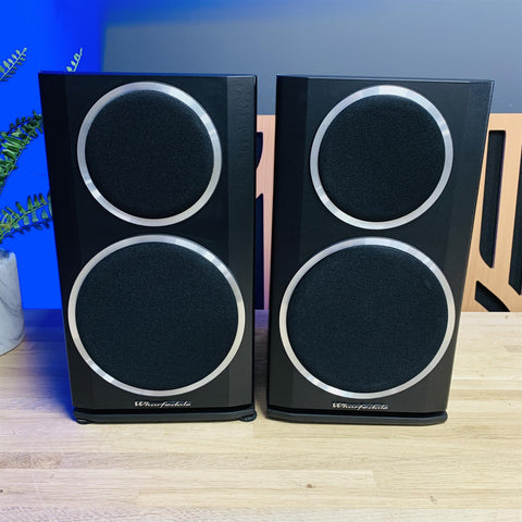 Wharfedale Diamond 121 Speakers (Pair)