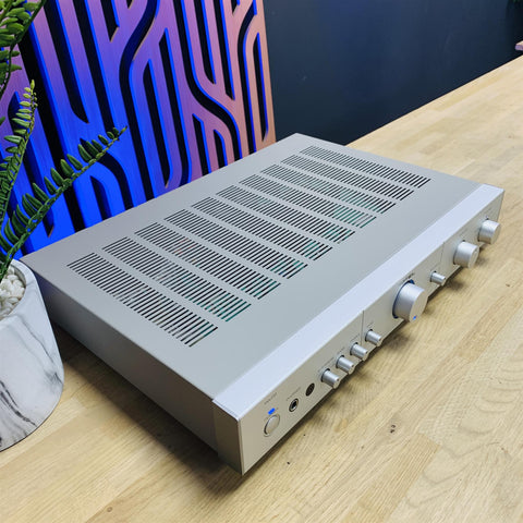 Rotel RA-02 Stereo Integrated Amplifier