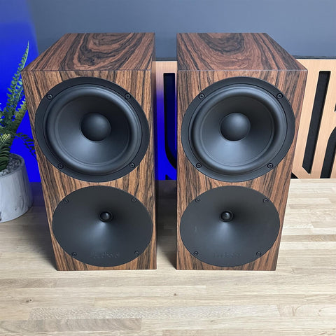 Buchardt S400 MK2 Speakers Rosewood Inc Stands Black Oak Pair