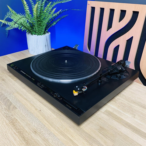 Pioneer PL-335 Full Automatic Stereo Turntable