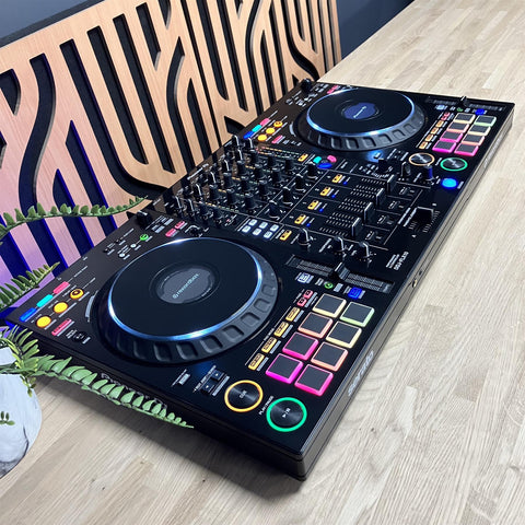 Pioneer DJ DDJ-FLX10 4 Channel Serato Rekordbox Controller With Pioneer Carry Case