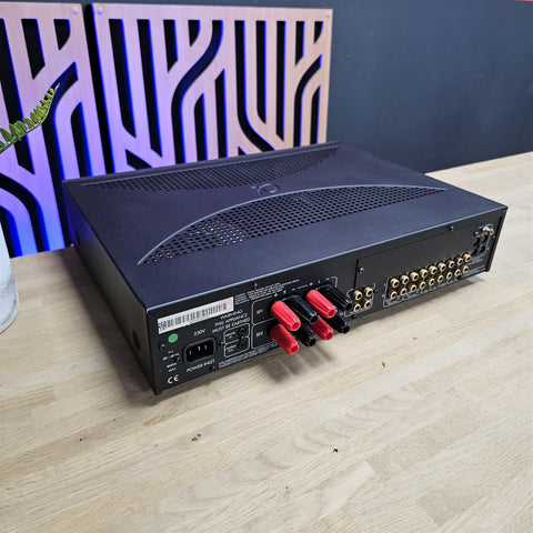 Arcam Alpha 10 Modulated Integrated Amplifier