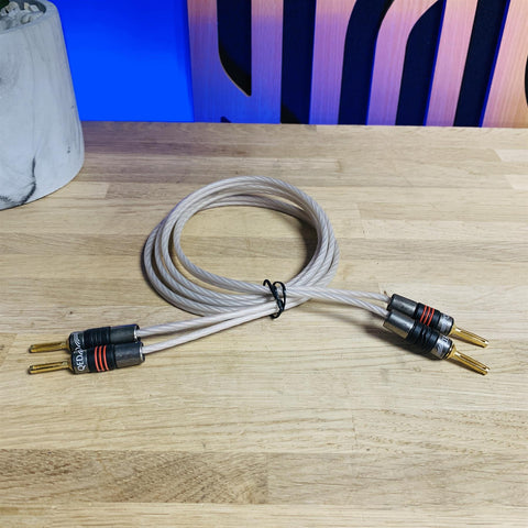 QED Silver Special 25th Anniversary Edition Speaker Cable 1.5m fitted with QED Airloc Banana Connectors