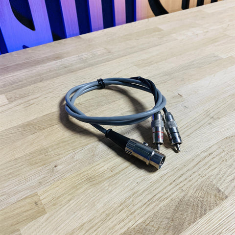 Chord Company Chrysalis Interconnect Cable 5 pin Din to 2 x RCA 0.9m