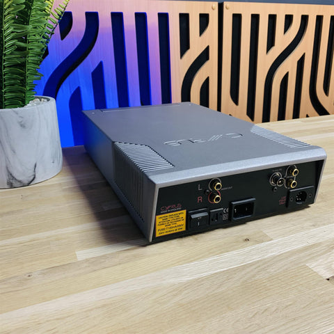 Cyrus FM-X DAB Radio