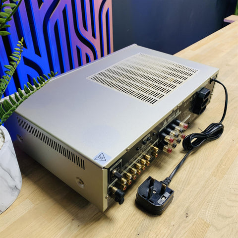 Denon PMA-720AE Integrated Amplifier With Remote Control