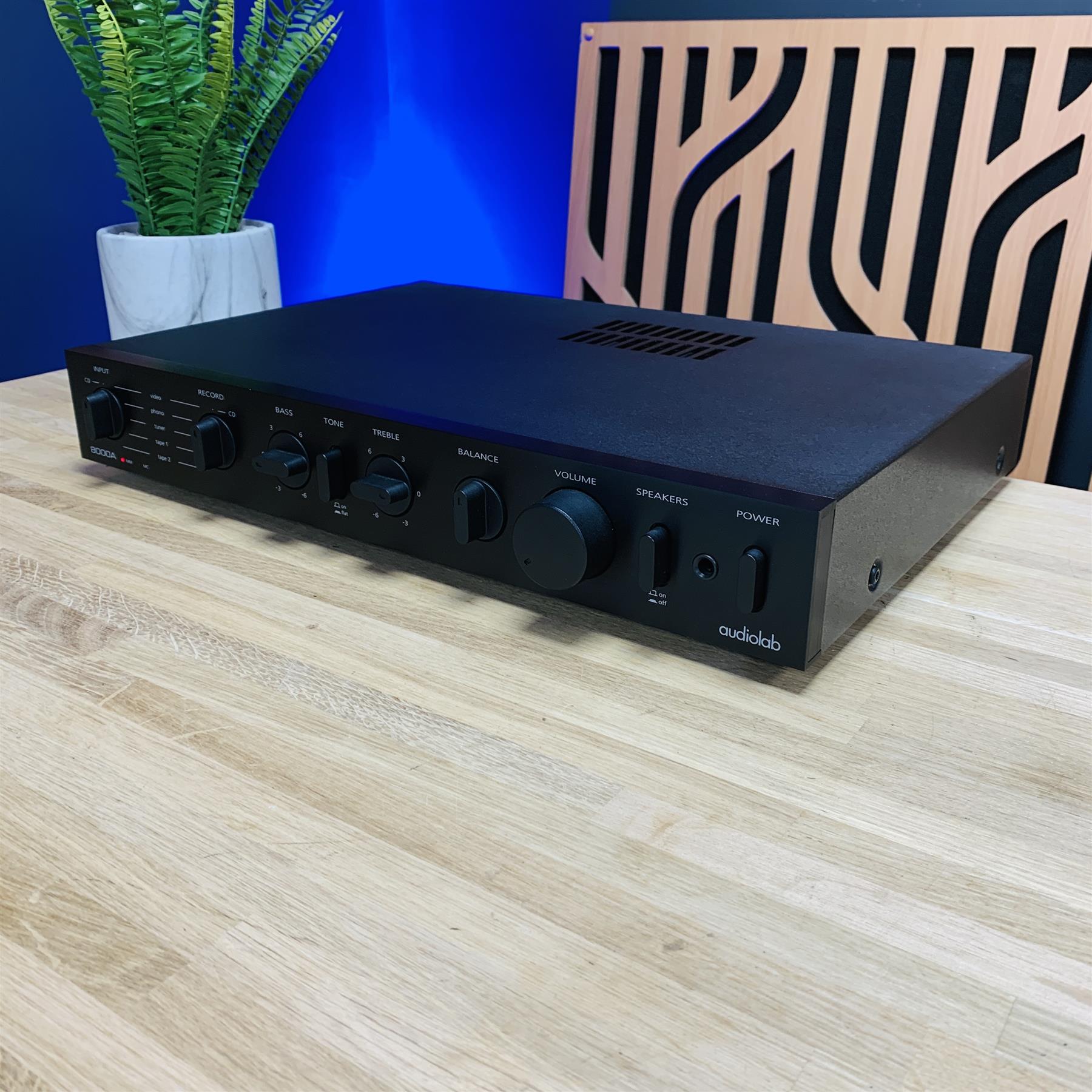 Audiolab 8000A Integrated Amplifier – Why Buy New