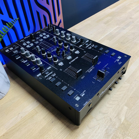 Pioneer DJM-T1 Traktor Scratch 2 Channel DJ Mixer With Control Vinyl & CDs