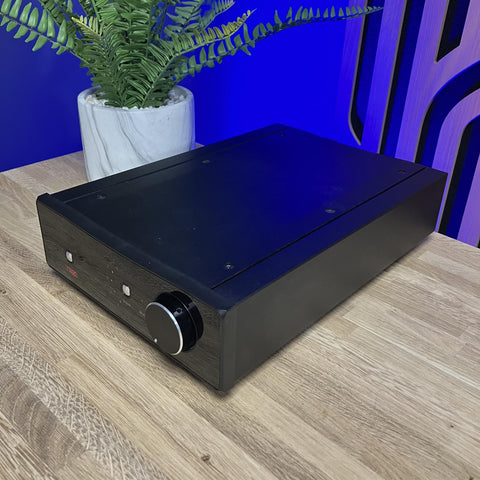 Rega Brio-R Stereo Integrated Amplifier With Remote